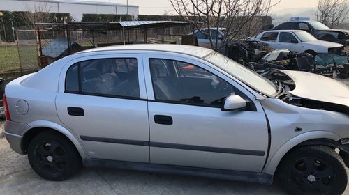 Dezmembrez Opel Astra G 1.2 benzina