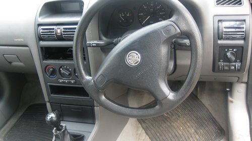 Dezmembrez Opel Astra G 1.6 8V