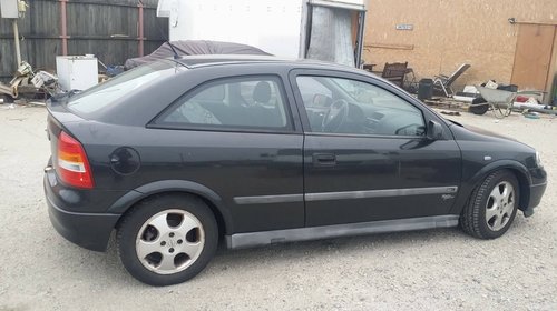 Dezmembrez opel astra g 1.6 benzina 2001