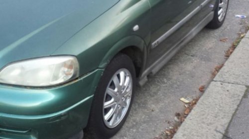 Dezmembrez opel astra g 1,6 i an 2002 culoare verde