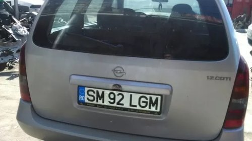 Dezmembrez Opel Astra G 1,7 cdti