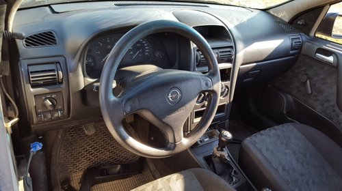 Dezmembrez Opel Astra G 1,7 dt an fabricație