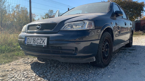 Dezmembrez Opel Astra G 1999-2004 1.6 benzina