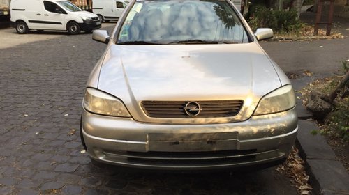 Dezmembrez Opel Astra G 1999 hatchback 1.6