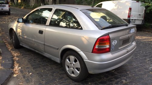 Dezmembrez Opel Astra G 1999 hatchback 1.6