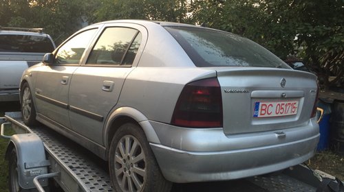 Dezmembrez OPEL ASTRA G 2.0 DTI 2002