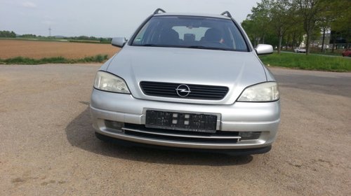 Dezmembrez Opel Astra G 2000 Break 2.0