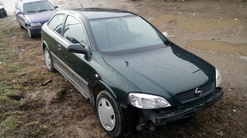 Dezmembrez Opel Astra G 2000 Coupe 2.0 DTI