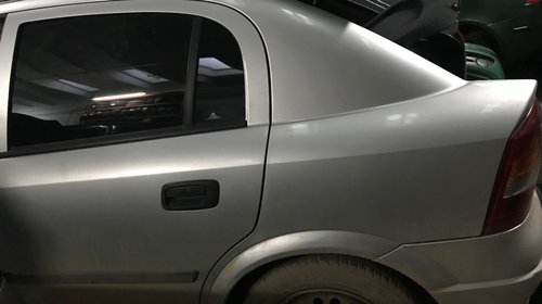 Dezmembrez Opel Astra G 2000 Hatchback 2.0 DTH