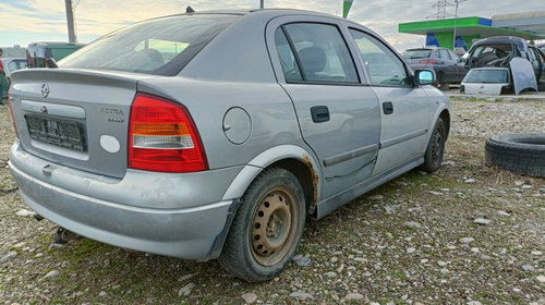 Dezmembrez Opel Astra G 2001 hatchback 1.6