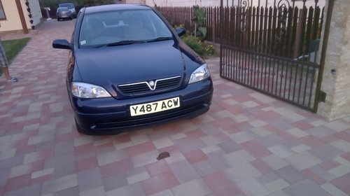 Dezmembrez Opel Astra G 2002 1.6 8v z16se z28