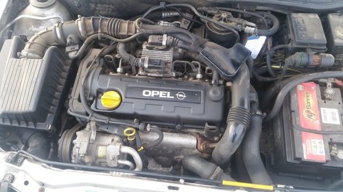 Dezmembrez Opel Astra G 2002 Hatchback 1,7 DTI