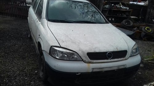 Dezmembrez Opel Astra G 2002 Kombi Diesel