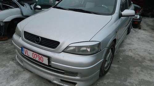 Dezmembrez opel astra g, an 1998, 2 usi, 1.8 benzina