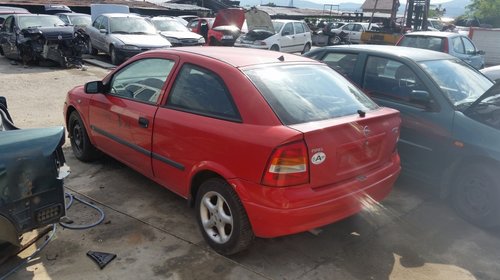 Dezmembrez Opel Astra G, an 1999, 2 usi, 1.6 benzina