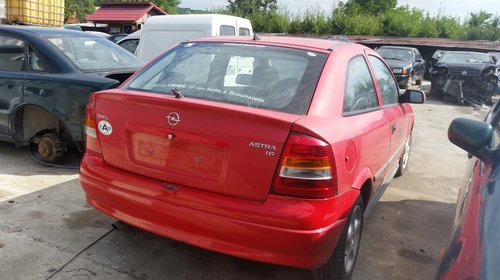 Dezmembrez Opel Astra G, an 1999, 2 usi, 1.6 benzina