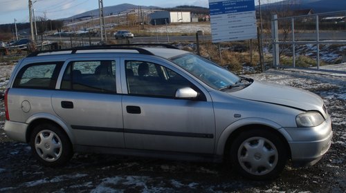 Dezmembrez opel astra G,an 2000