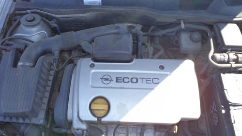 Dezmembrez Opel Astra G an 2002, motor 1598 cc, benzina, 62 kw