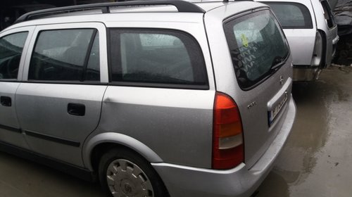 Dezmembrez Opel Astra G Caravan Argintiu 1.6 16V