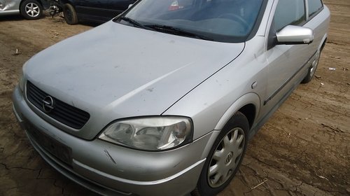 Dezmembrez opel astra g coupe 1.6 benzina din