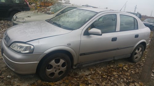 Dezmembrez Opel Astra G din 2001 ,1.7 diesel varianta hatchback