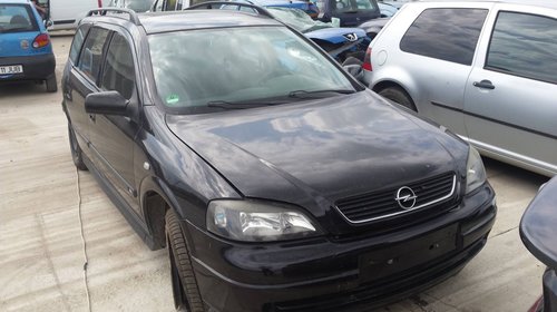 Dezmembrez opel astra g