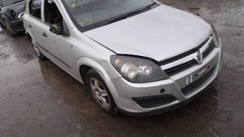 Dezmembrez Opel Astra H 1.3 diesel, an 2006, 