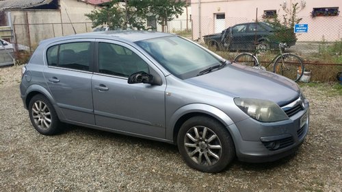 Dezmembrez Opel Astra H, 1.7 CDTI, 101 CP, an 2005