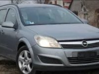 Dezmembrez Opel Astra H 1.7 CDTI 110 CP Combi din 2009 volan pe stanga