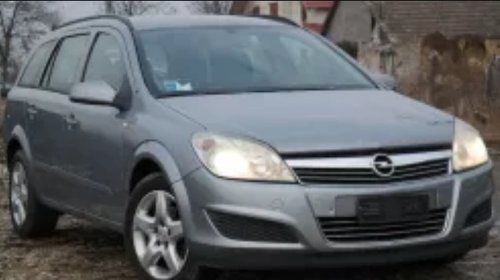 Dezmembrez Opel Astra H 1.7 CDTI 110 CP Combi