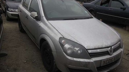 Dezmembrez Opel Astra H 1.7 CDTI din 2006