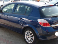 Dezmembrez Opel Astra H 1.7 CDTI din 2007 volan pe stanga
