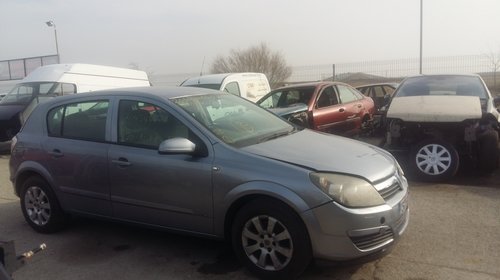 Dezmembrez Opel Astra H 1.7 cdti motor Z17DTL din 2004