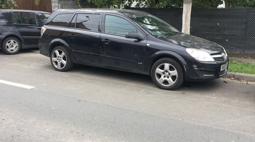 Dezmembrez opel astra h 1.7cdti\2007 combi