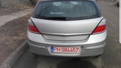 Dezmembrez opel astra h 1.7cdti euro 4 101cai 143.000km