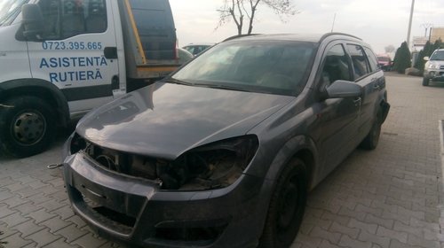 Dezmembrez Opel Astra H 1.9 CDTI