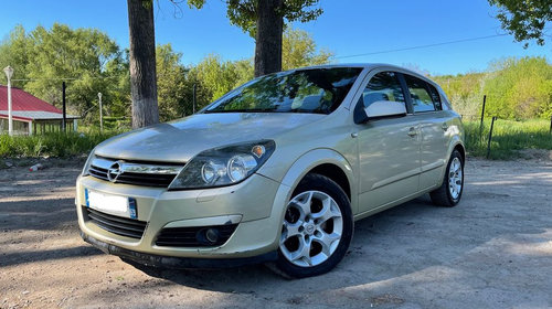 Dezmembrez opel astra h 1.9