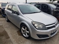 Dezmembrez Opel Astra H 1.9cdti 2005 150cp