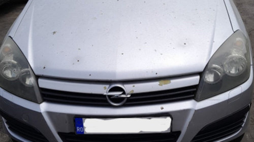 Dezmembrez Opel ASTRA H 2004 - 2012