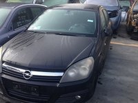 Dezmembrez Opel Astra H 2005 1.7 cdti Z17DTH