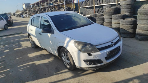 Dezmembrez Opel Astra H 2007 HATCHBACK 1.7