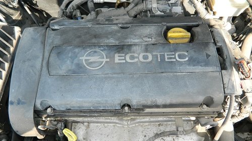 Dezmembrez Opel Astra H , motor 1.6 Benzina