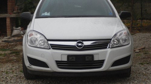 Dezmembrez Opel Astra H -Z17DTH- an 2008 face