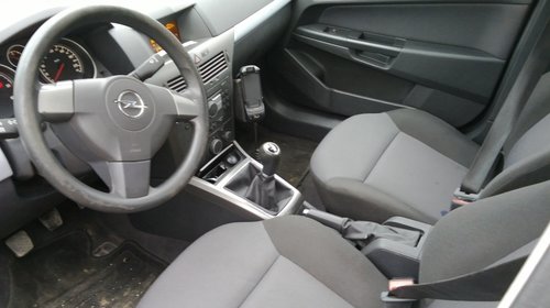 DEZMEMBREZ OPEL ASTRA H