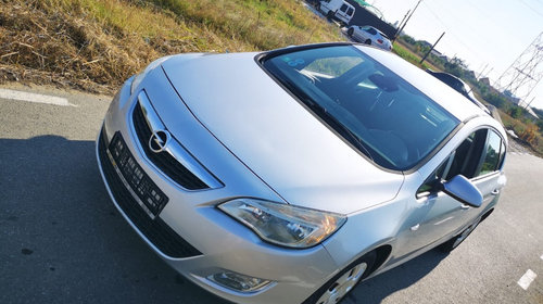 Dezmembrez Opel Astra J 1.7 CDTI 6+1 Euro 5 E