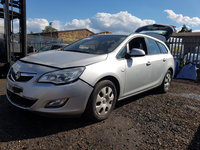 Dezmembrez Opel Astra J 1.7 CDTI