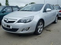 Dezmembrez Opel Astra j 1.7cdti