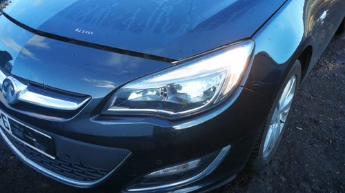 Dezmembrez Opel Astra J 2013 Facelift 2.0 CDTI Automat