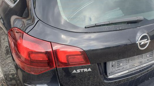 Dezmembrez Opel Astra J Sport tourer 1.7 cdti A17DTS A17DTC A17DTE