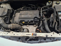 Dezmembrez Opel Astra J Sport tourer z40r alb 1.4 Turbo